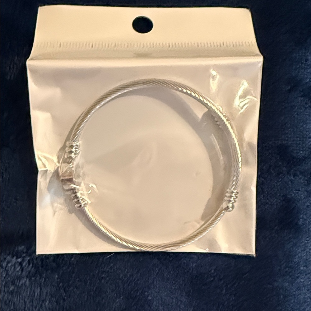 Silver Twisted Cable Bangle Bracelet